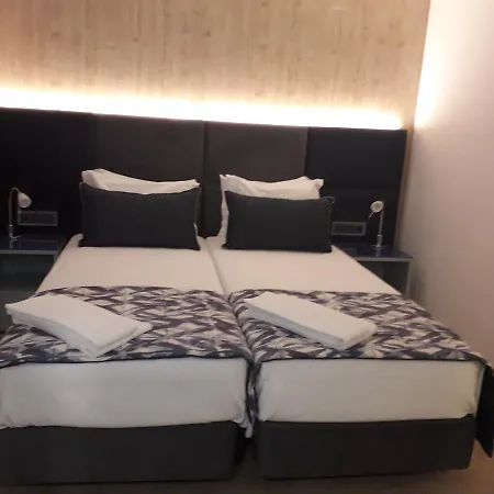 Residencial Caravela Hotel 2*